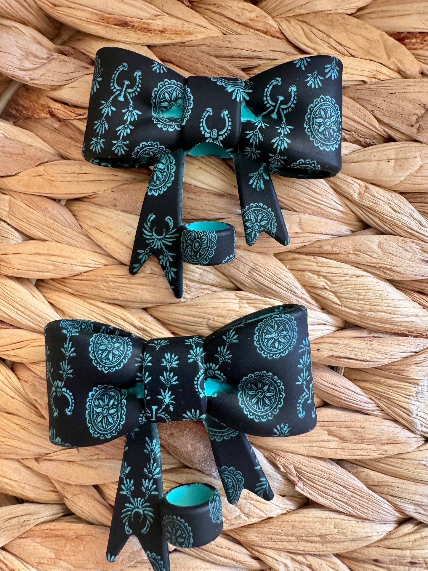 Black/Teal Western