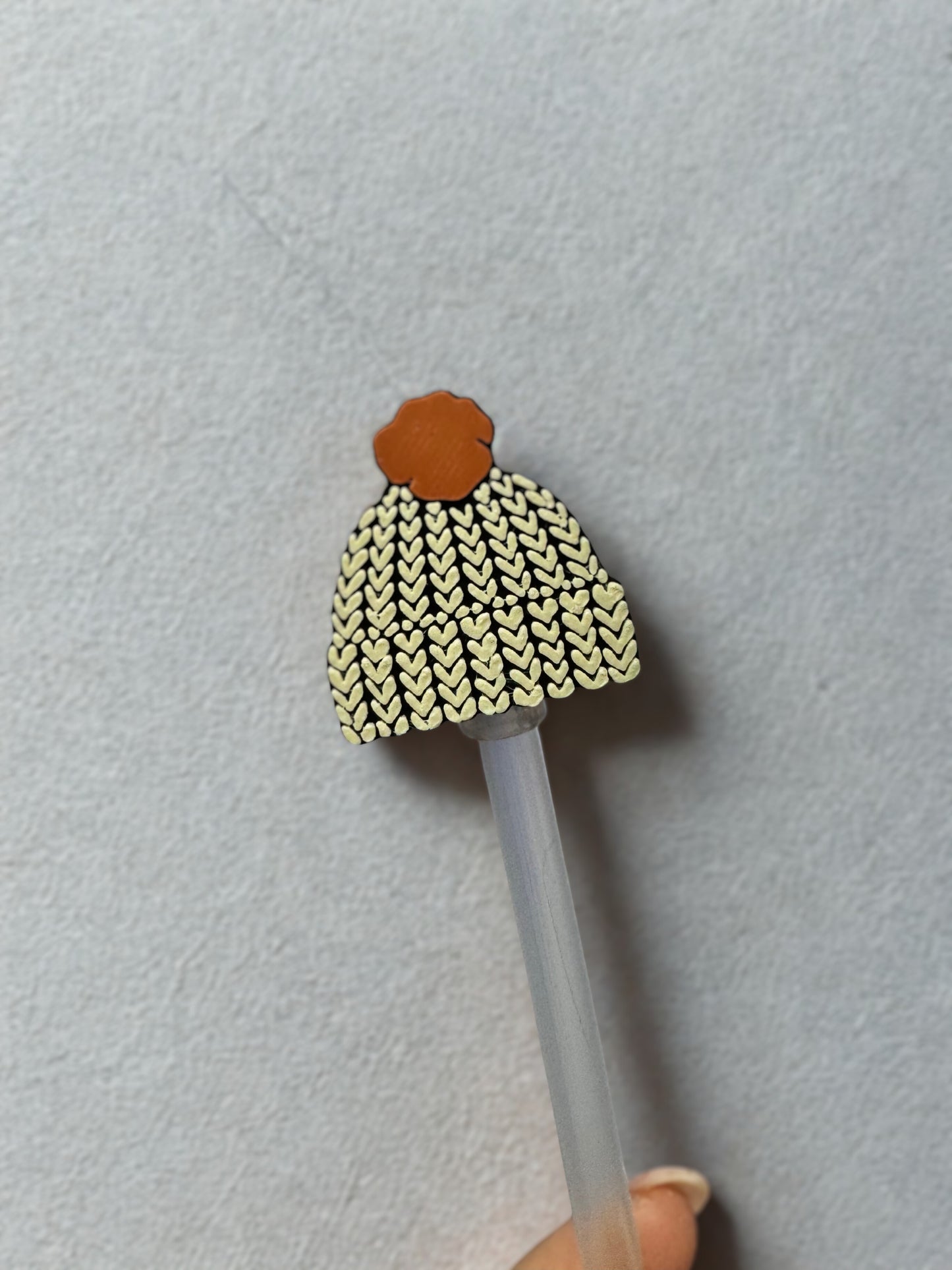 3D Beenie Straw Topper