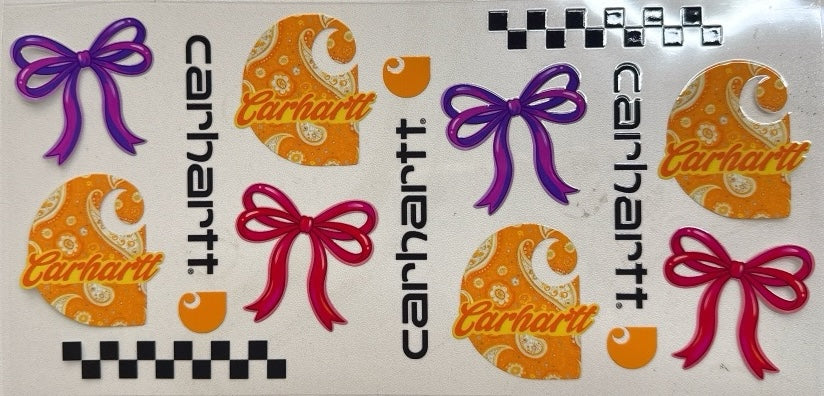Hart with Pink and Purple Bows